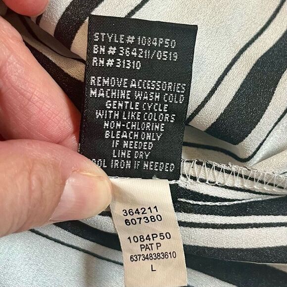 IZ Byer Striped Cold Shoulder Blouse Large - Picture 12 of 13